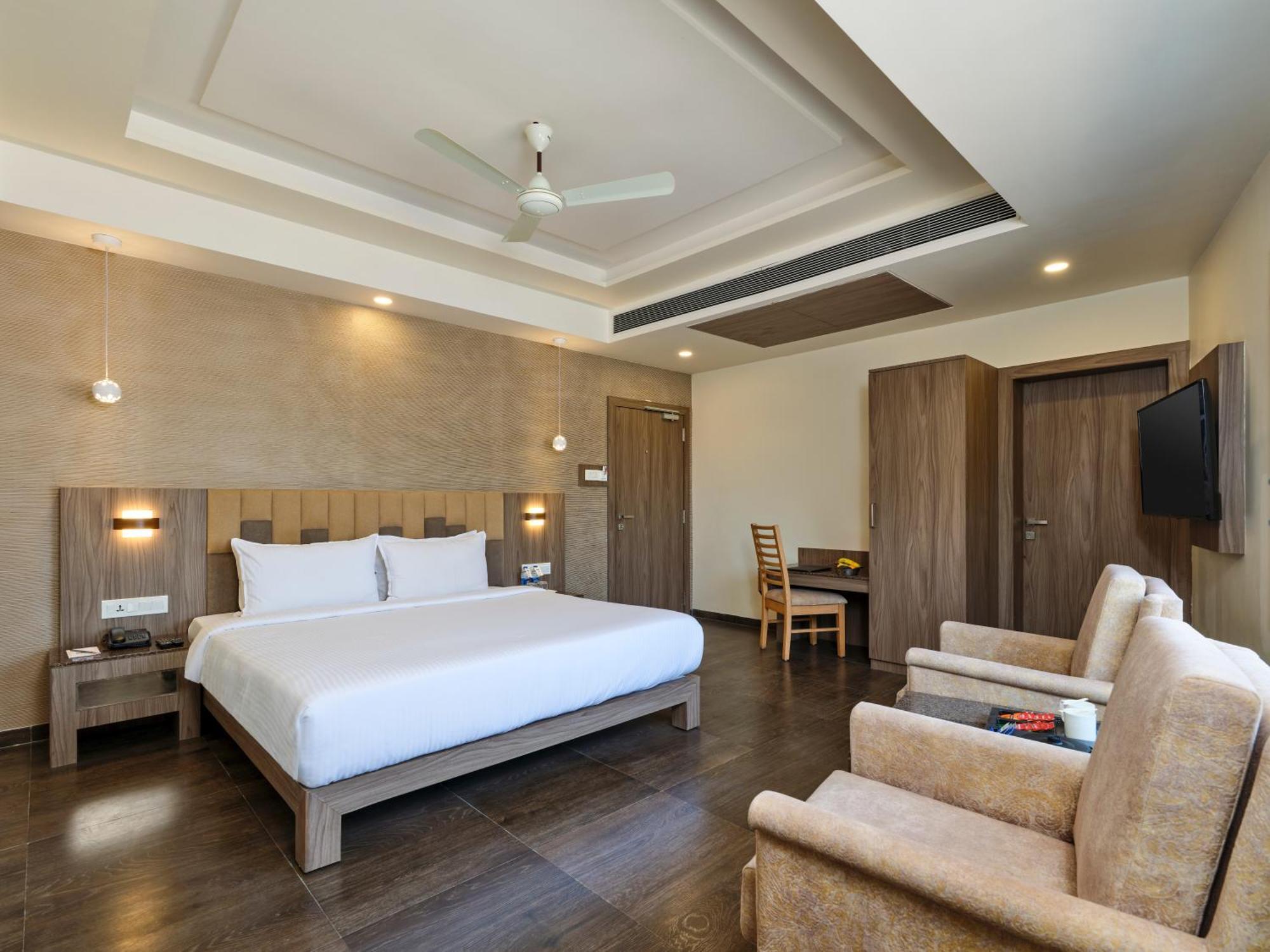 Pride Biznotel Sasan Gir Exterior foto